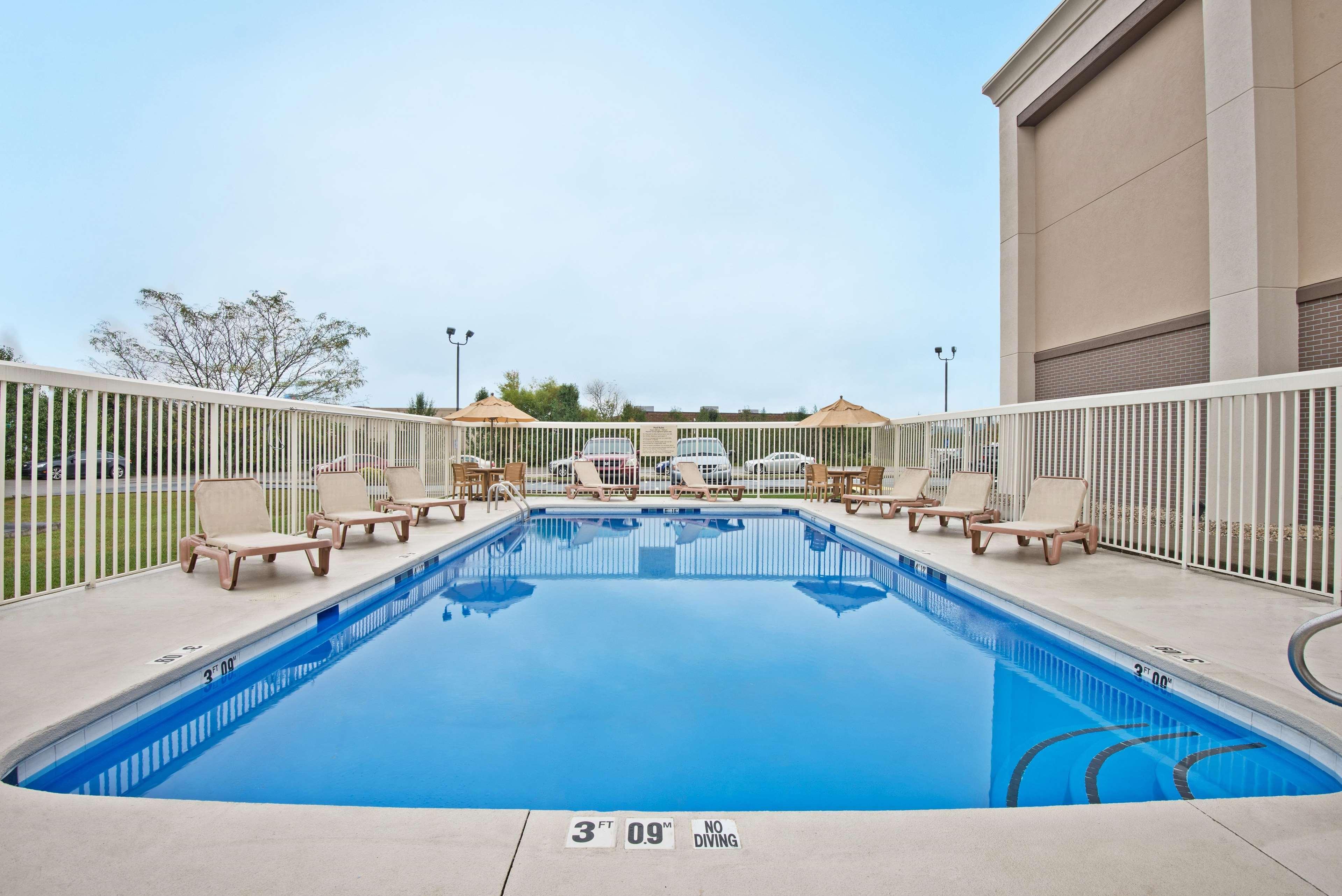 Hampton Inn Winfield Teays Valley Buitenkant foto